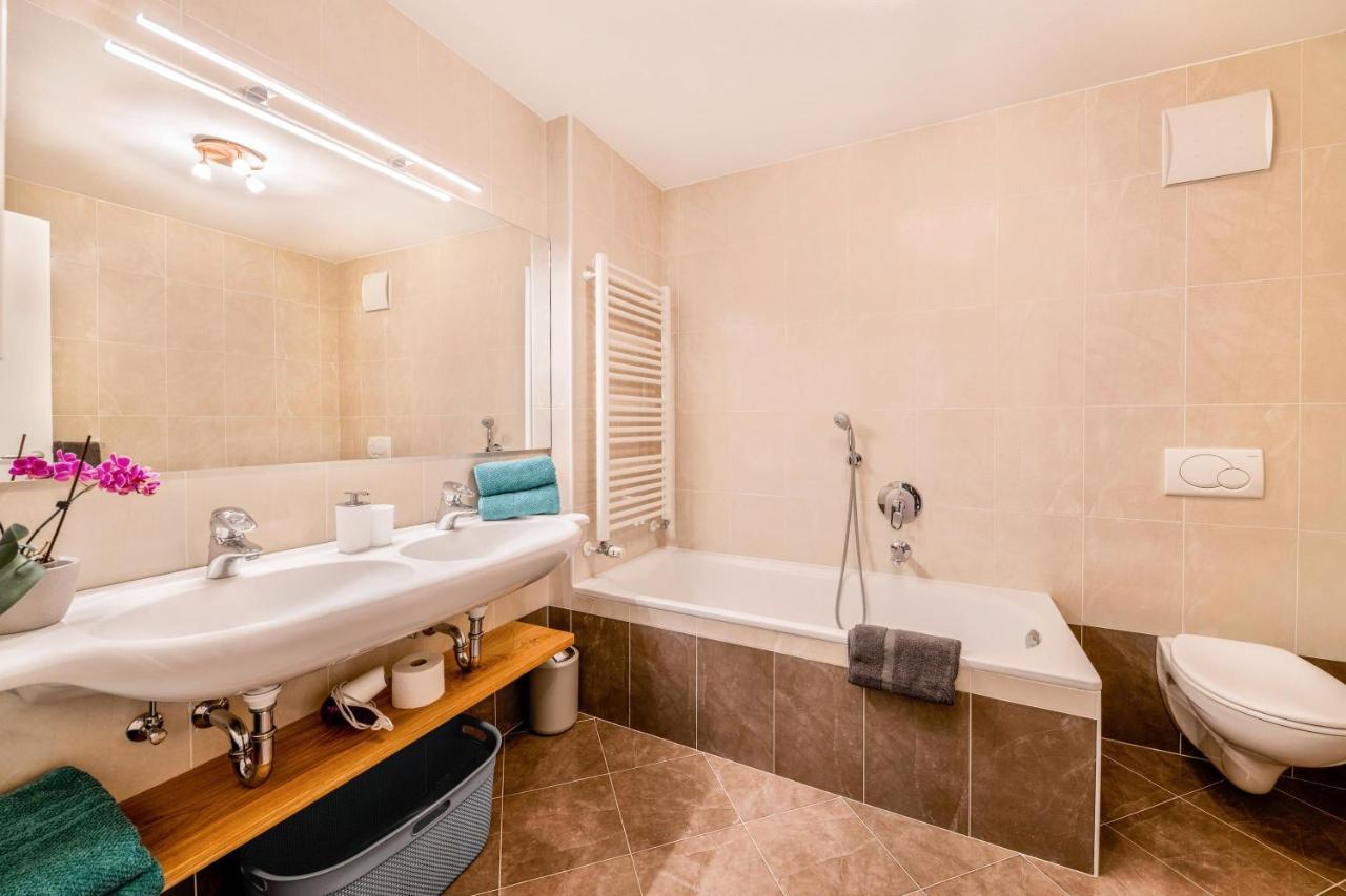 Apartment 10 Voels فِيي المظهر الخارجي الصورة